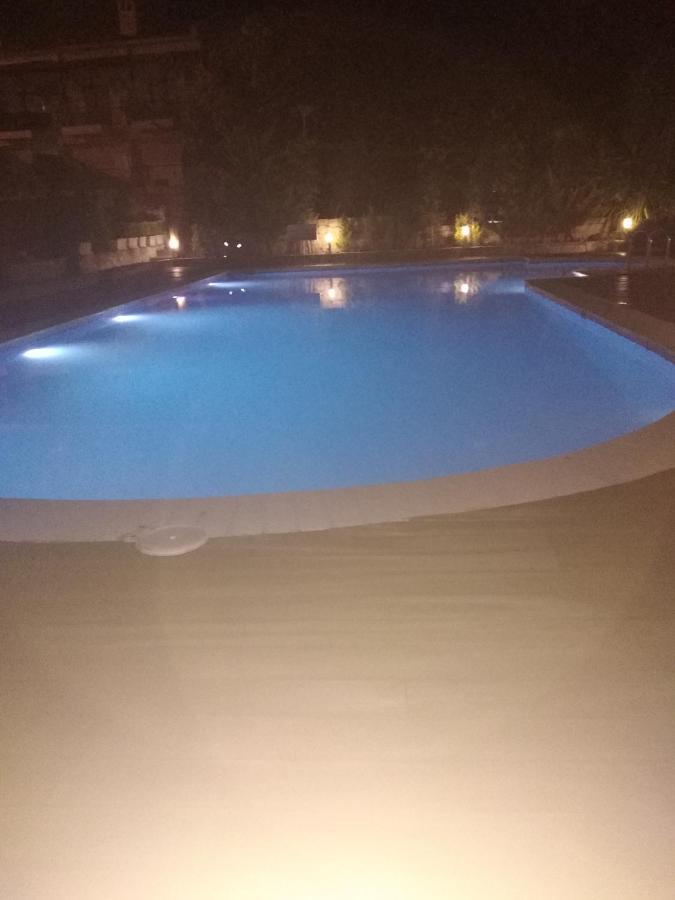 La Luna House Pefkochori Eksteriør billede